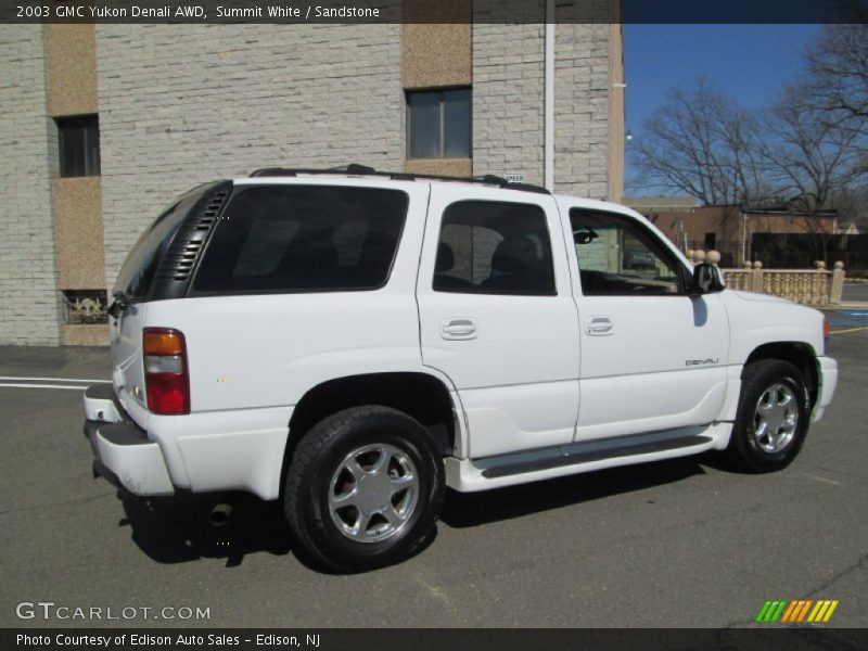 Summit White / Sandstone 2003 GMC Yukon Denali AWD