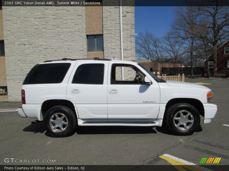 Summit White / Sandstone 2003 GMC Yukon Denali AWD