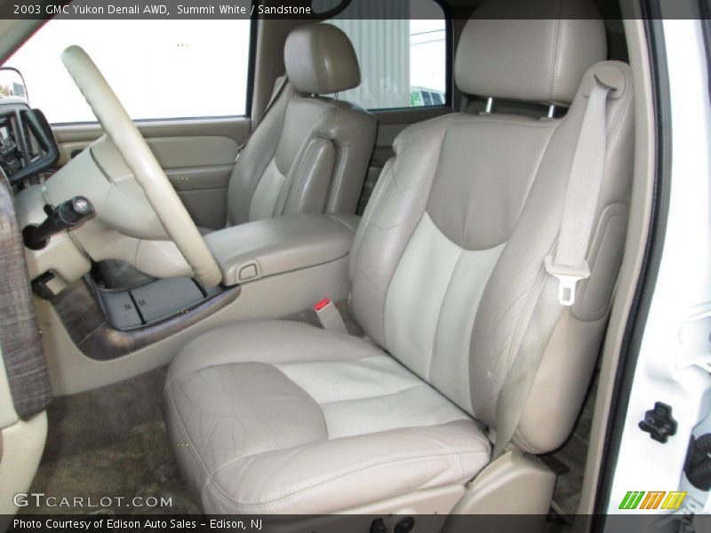  2003 Yukon Denali AWD Sandstone Interior