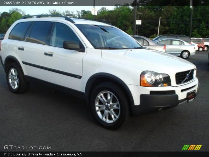 Ice White / Graphite 2005 Volvo XC90 T6 AWD