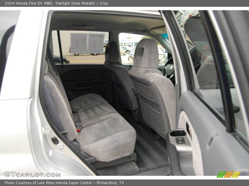 Starlight Silver Metallic / Gray 2004 Honda Pilot EX 4WD