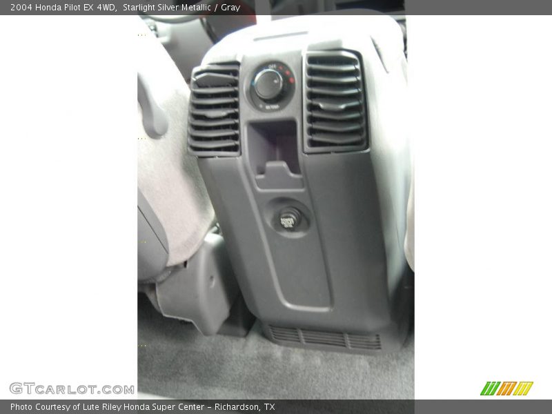 Starlight Silver Metallic / Gray 2004 Honda Pilot EX 4WD