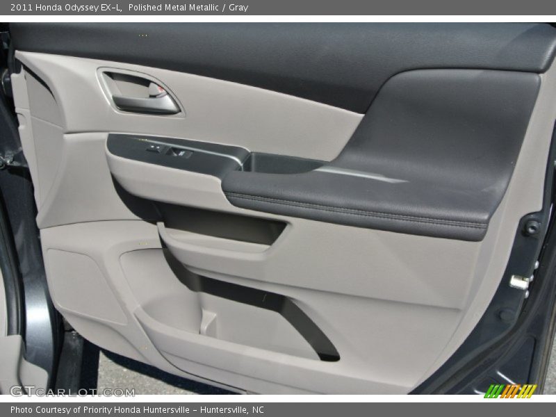 Polished Metal Metallic / Gray 2011 Honda Odyssey EX-L