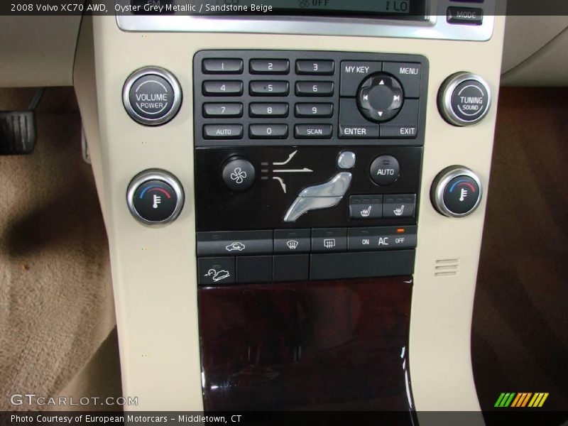Oyster Grey Metallic / Sandstone Beige 2008 Volvo XC70 AWD