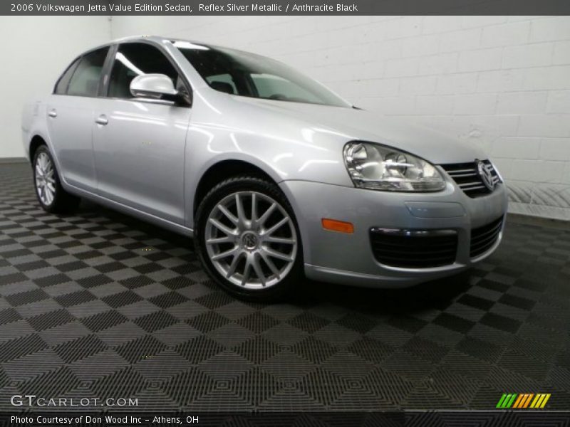 Reflex Silver Metallic / Anthracite Black 2006 Volkswagen Jetta Value Edition Sedan
