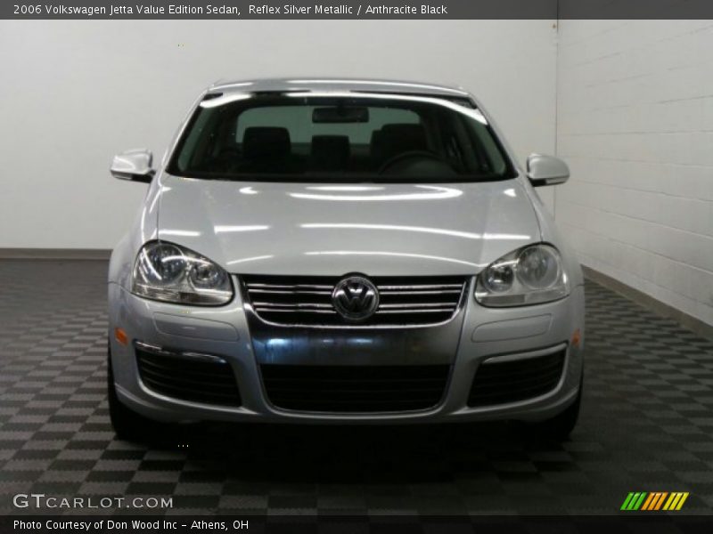 Reflex Silver Metallic / Anthracite Black 2006 Volkswagen Jetta Value Edition Sedan