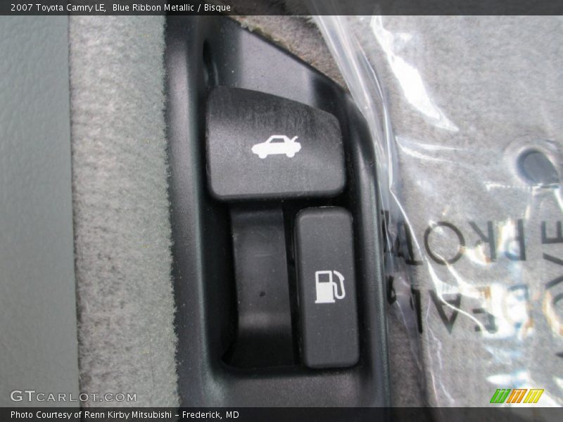Blue Ribbon Metallic / Bisque 2007 Toyota Camry LE