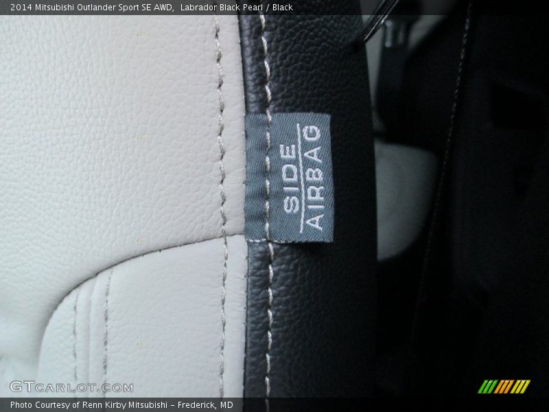 Labrador Black Pearl / Black 2014 Mitsubishi Outlander Sport SE AWD