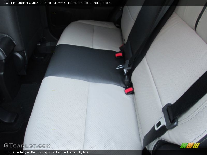 Labrador Black Pearl / Black 2014 Mitsubishi Outlander Sport SE AWD