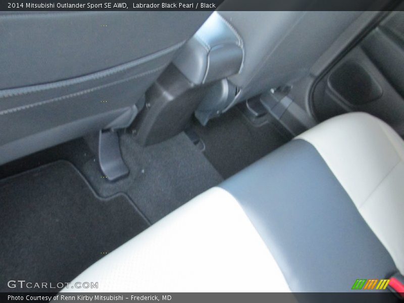 Labrador Black Pearl / Black 2014 Mitsubishi Outlander Sport SE AWD