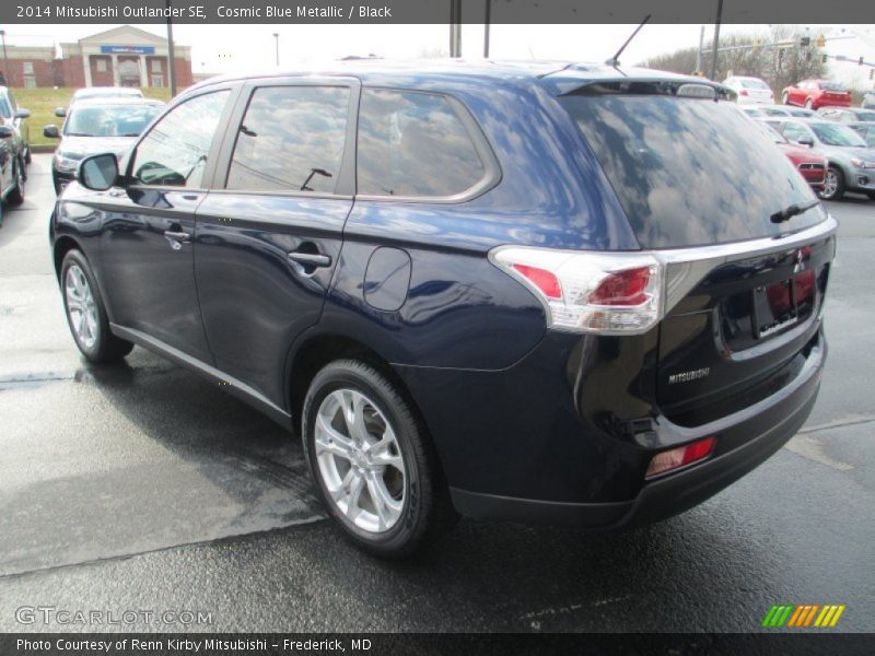 Cosmic Blue Metallic / Black 2014 Mitsubishi Outlander SE