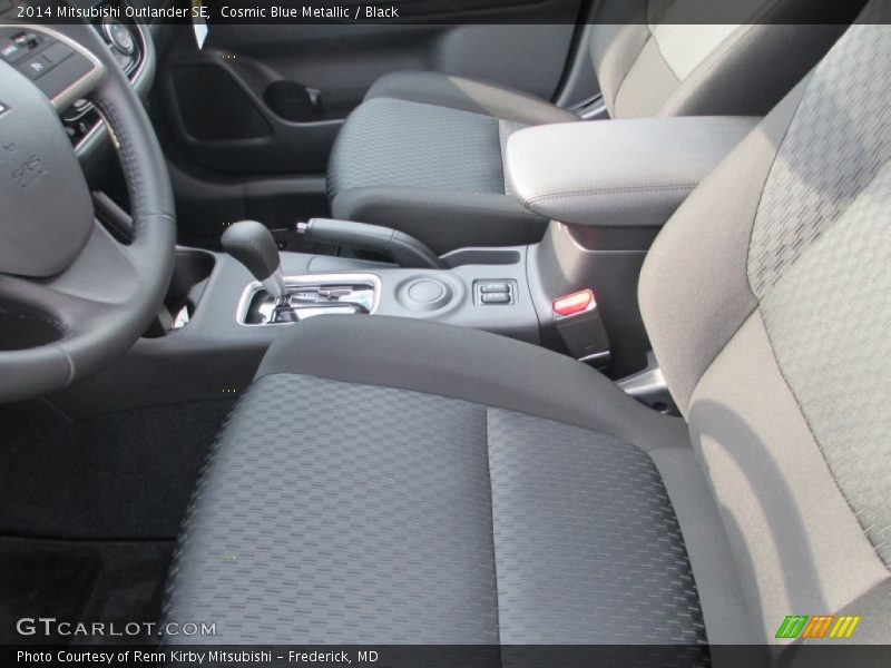 Cosmic Blue Metallic / Black 2014 Mitsubishi Outlander SE