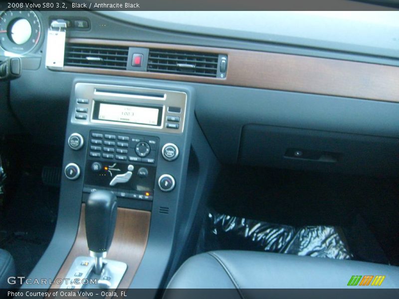 Black / Anthracite Black 2008 Volvo S80 3.2