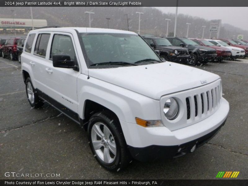 Bright White / Dark Slate Gray/Light Pebble 2014 Jeep Patriot Latitude 4x4