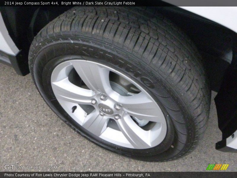 Bright White / Dark Slate Gray/Light Pebble 2014 Jeep Compass Sport 4x4
