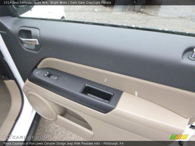 Bright White / Dark Slate Gray/Light Pebble 2014 Jeep Compass Sport 4x4