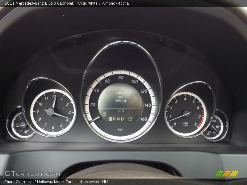 Arctic White / Almond/Mocha 2011 Mercedes-Benz E 550 Cabriolet