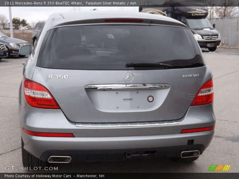 Paladium Silver Metallic / Ash 2011 Mercedes-Benz R 350 BlueTEC 4Matic