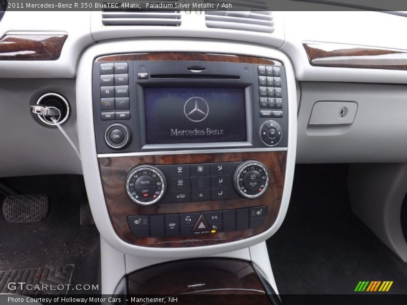 Paladium Silver Metallic / Ash 2011 Mercedes-Benz R 350 BlueTEC 4Matic