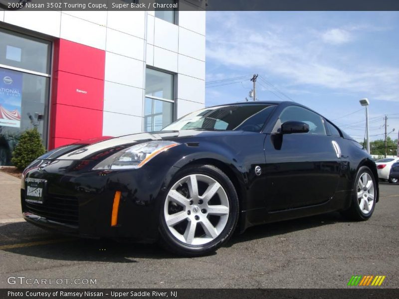 Super Black / Charcoal 2005 Nissan 350Z Touring Coupe