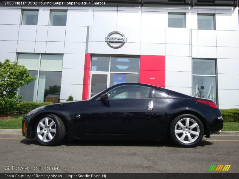 Super Black / Charcoal 2005 Nissan 350Z Touring Coupe