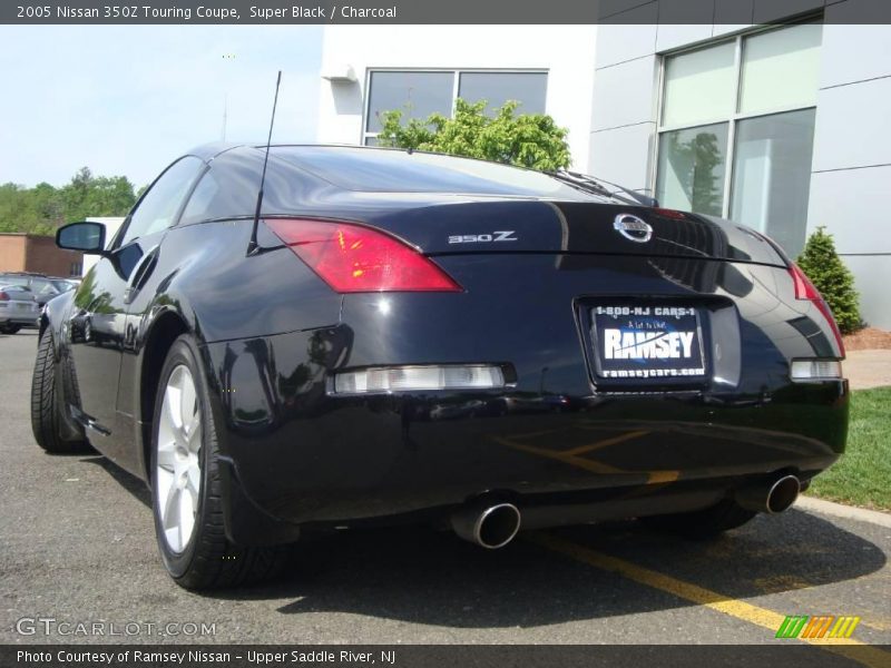 Super Black / Charcoal 2005 Nissan 350Z Touring Coupe