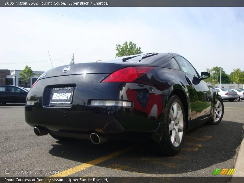 Super Black / Charcoal 2005 Nissan 350Z Touring Coupe