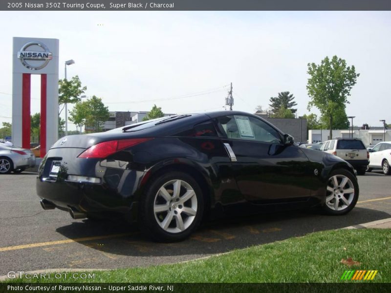 Super Black / Charcoal 2005 Nissan 350Z Touring Coupe