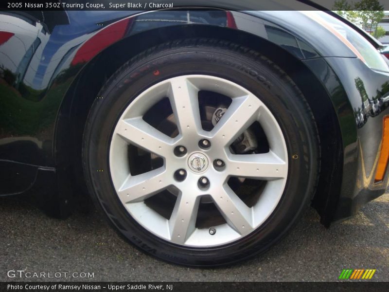 Super Black / Charcoal 2005 Nissan 350Z Touring Coupe