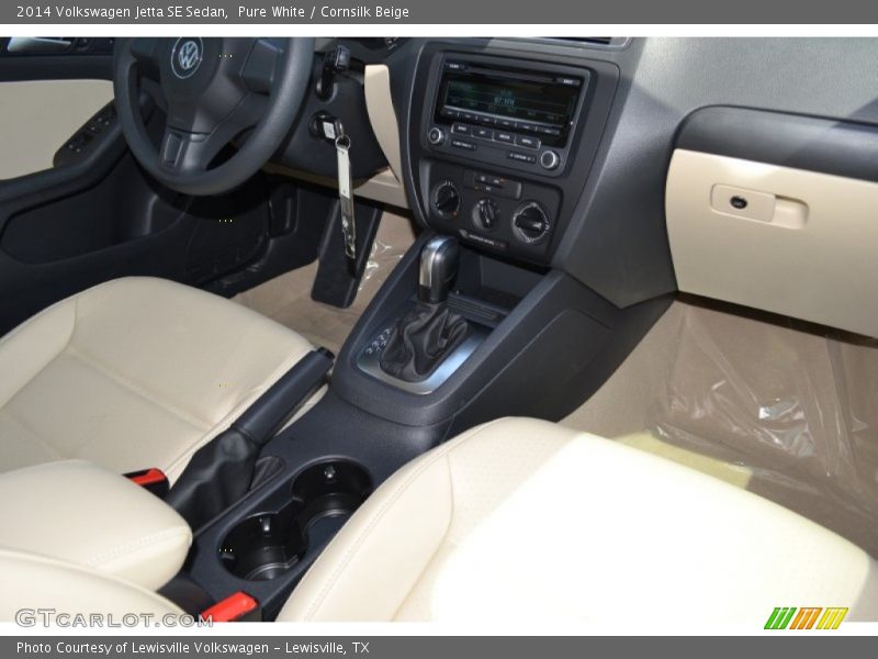 Pure White / Cornsilk Beige 2014 Volkswagen Jetta SE Sedan