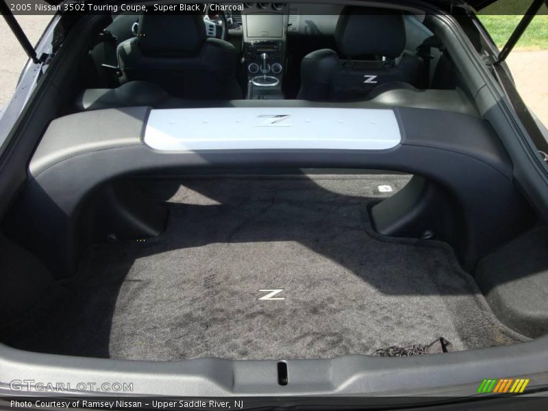Super Black / Charcoal 2005 Nissan 350Z Touring Coupe
