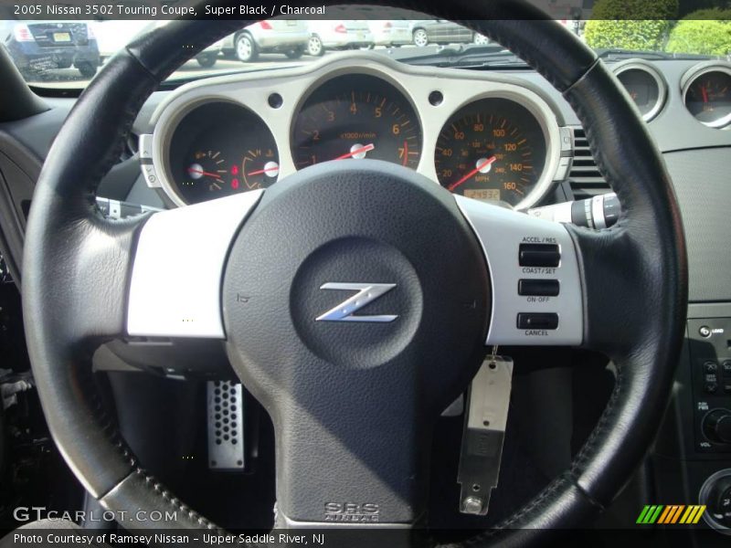 Super Black / Charcoal 2005 Nissan 350Z Touring Coupe