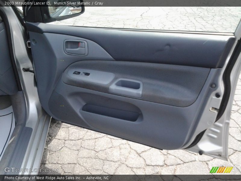 Munich Silver Metallic / Gray 2003 Mitsubishi Lancer ES