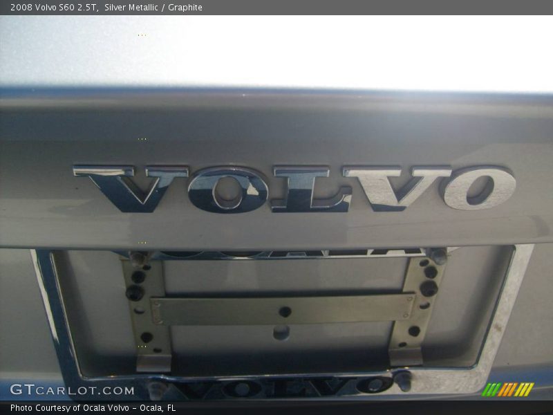 Silver Metallic / Graphite 2008 Volvo S60 2.5T
