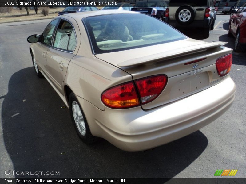 Sandstone Metallic / Neutral 2002 Oldsmobile Alero GL Sedan