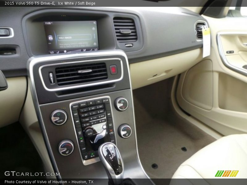 Controls of 2015 S60 T5 Drive-E