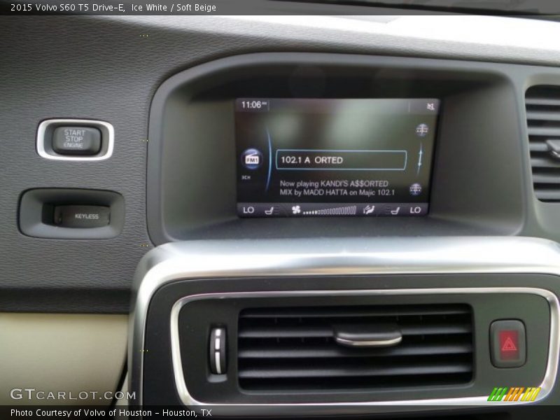 Ice White / Soft Beige 2015 Volvo S60 T5 Drive-E