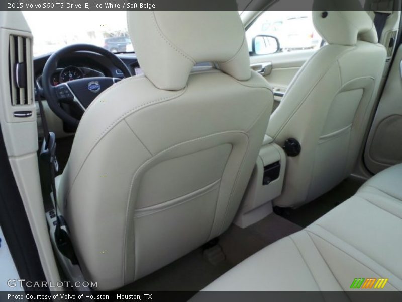 Rear Seat of 2015 S60 T5 Drive-E