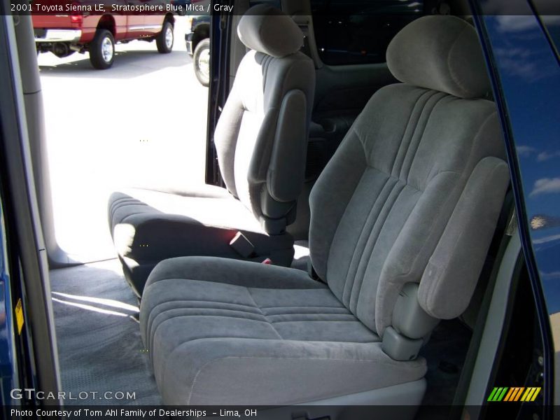 Stratosphere Blue Mica / Gray 2001 Toyota Sienna LE