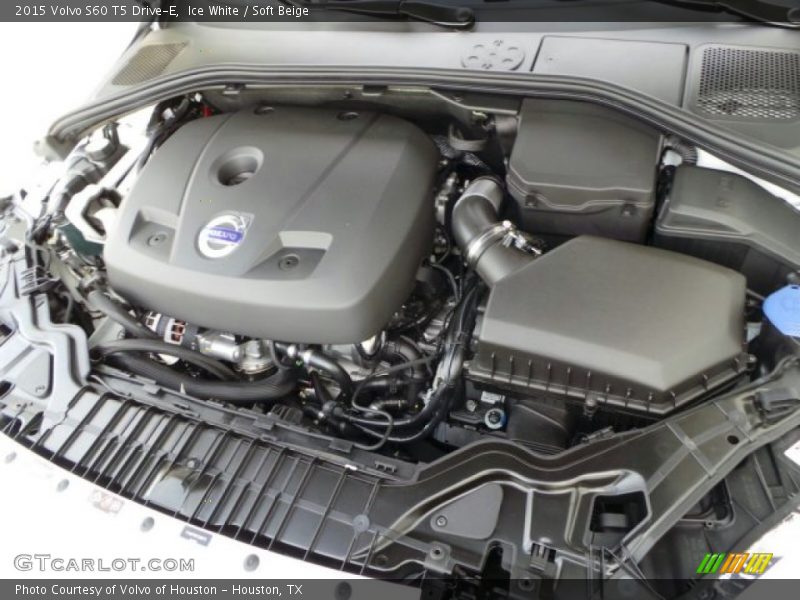  2015 S60 T5 Drive-E Engine - 2.0 Liter DI Turbocharged DOHC 16-Valve VVT Drive-E 4 Cylinder