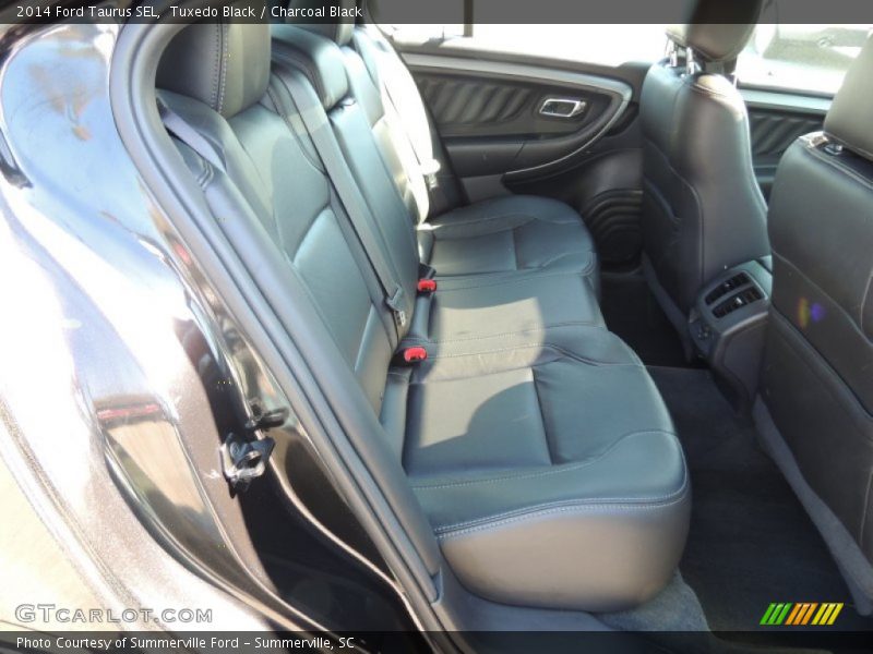 Tuxedo Black / Charcoal Black 2014 Ford Taurus SEL