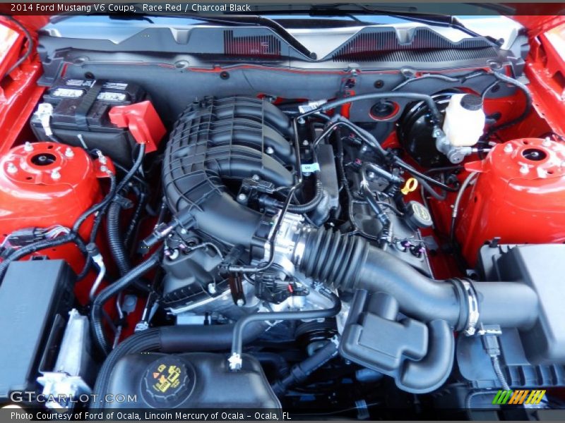 Race Red / Charcoal Black 2014 Ford Mustang V6 Coupe