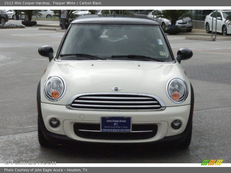 Pepper White / Carbon Black 2013 Mini Cooper Hardtop