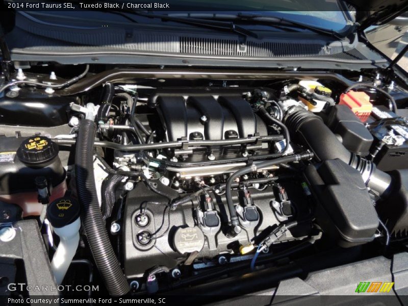 Tuxedo Black / Charcoal Black 2014 Ford Taurus SEL