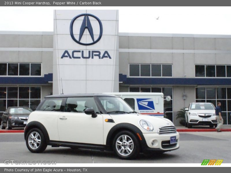 Pepper White / Carbon Black 2013 Mini Cooper Hardtop