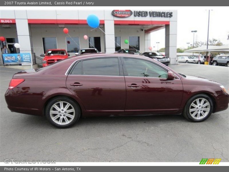 Cassis Red Pearl / Ivory 2007 Toyota Avalon Limited