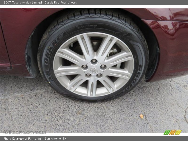 Cassis Red Pearl / Ivory 2007 Toyota Avalon Limited
