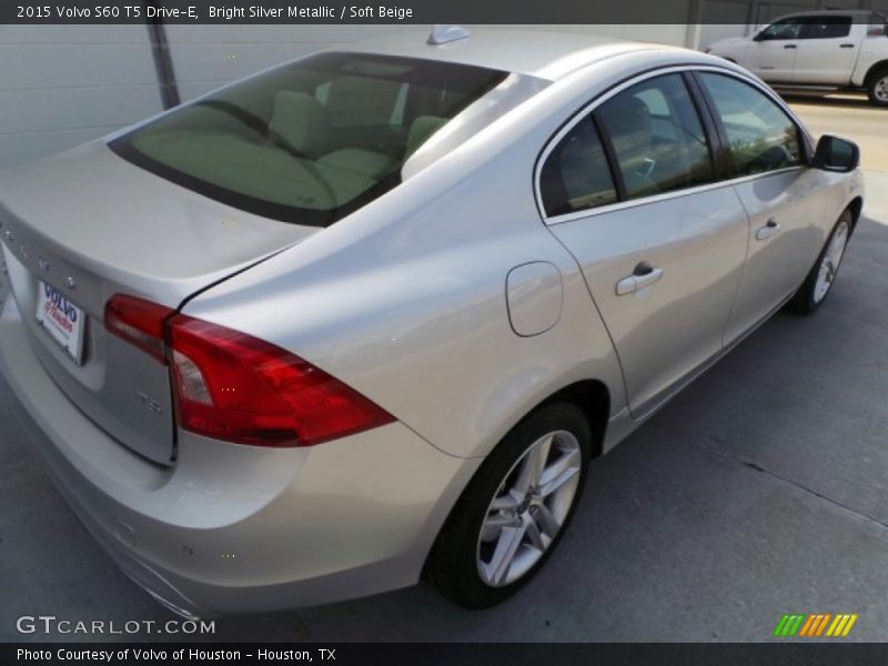 Bright Silver Metallic / Soft Beige 2015 Volvo S60 T5 Drive-E