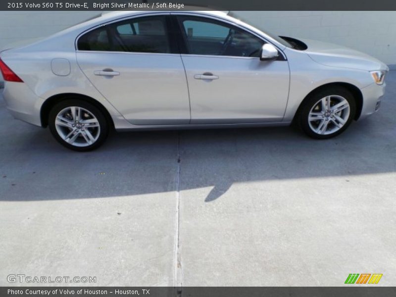 Bright Silver Metallic / Soft Beige 2015 Volvo S60 T5 Drive-E