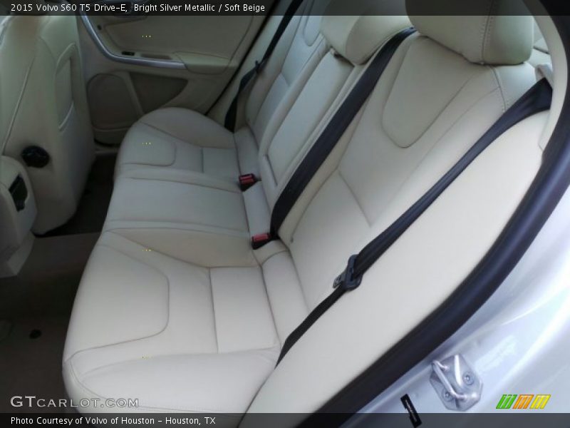 Bright Silver Metallic / Soft Beige 2015 Volvo S60 T5 Drive-E